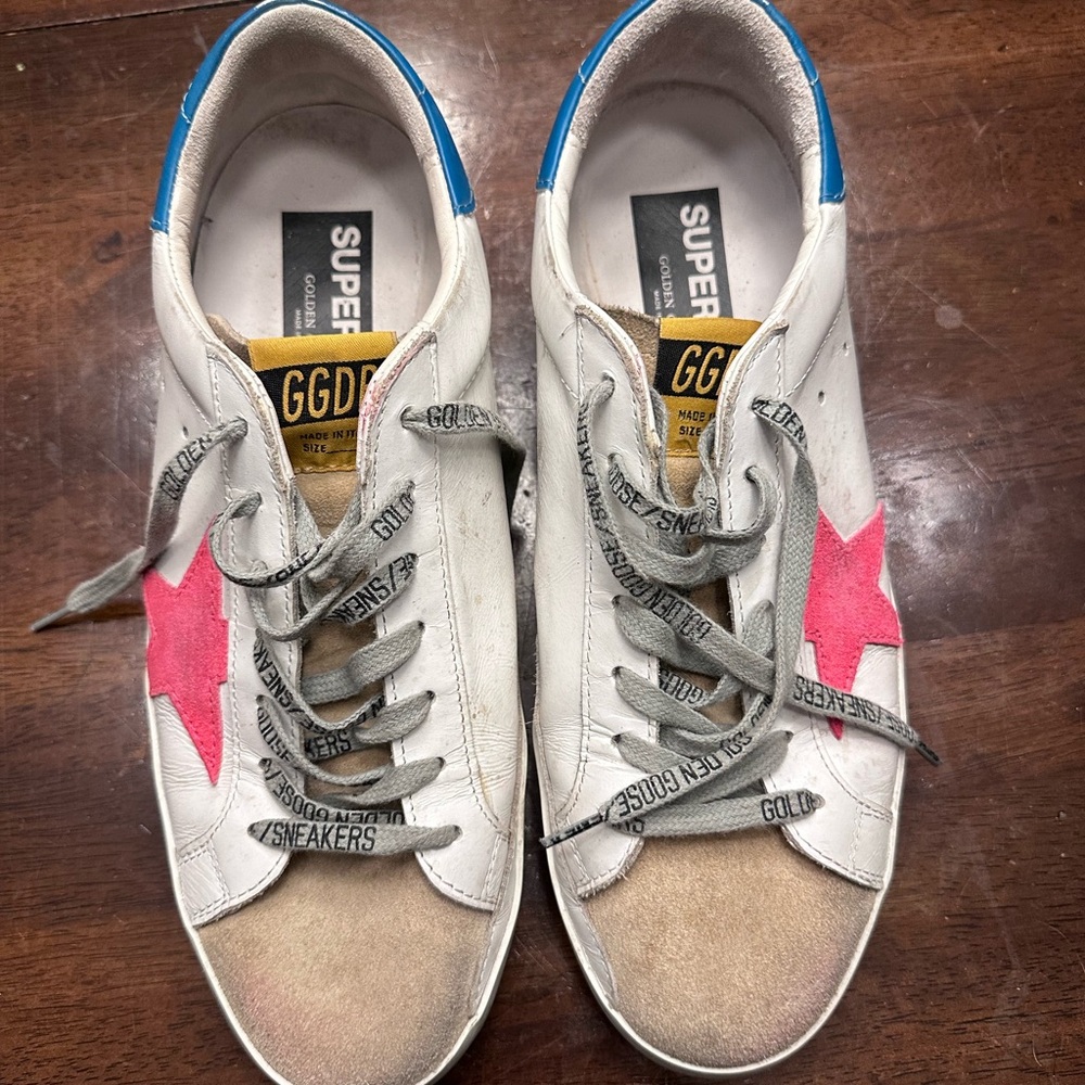 Men’s Golden Goose Leather Low Top Sneakers size 9